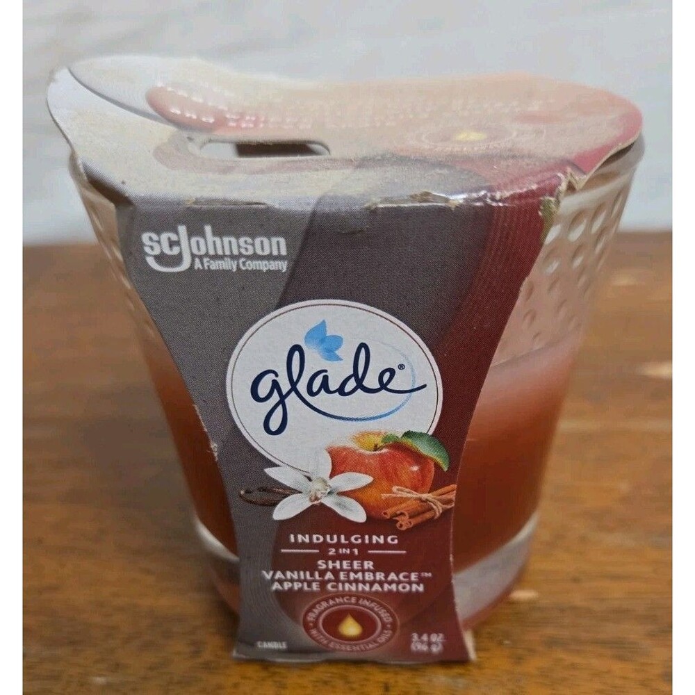 Glade Sheer Vanilla Embrace Apple Cinnamon Candle 3.4 Oz. 2 in 1 Jar Candles.